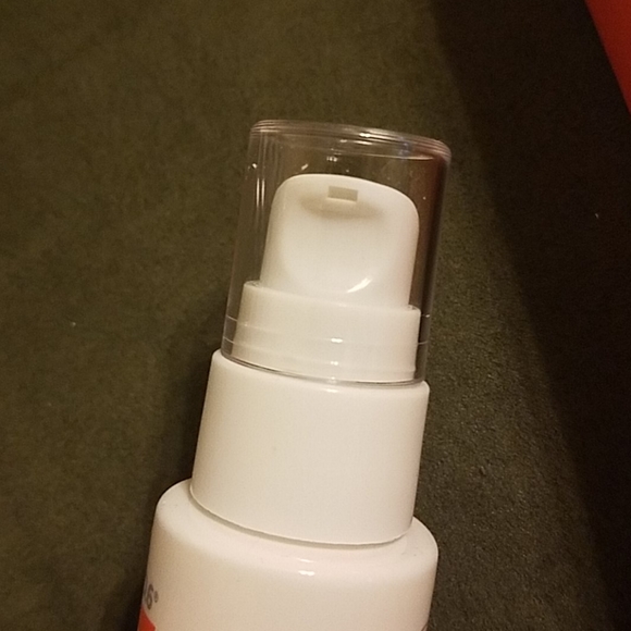 Formula 10.0.6 Be Berry Juicy Daily Moisturizer - Picture 3 of 4